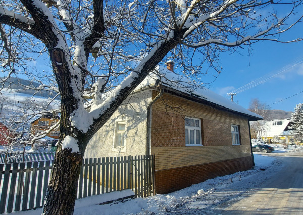 RODINNÝ DOM NA PREDAJ V OBCI KOBELIAROVO !